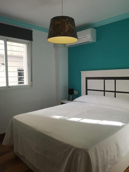 Apartamento Tropical By Bossh! Apartments ซาโลเบรญา ภายนอก รูปภาพ